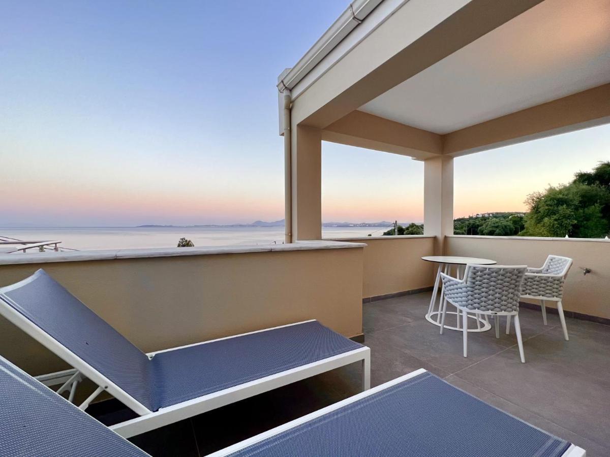 Luxury Villa Barbati Sun With Private Pool By Dadovillas Dış mekan fotoğraf