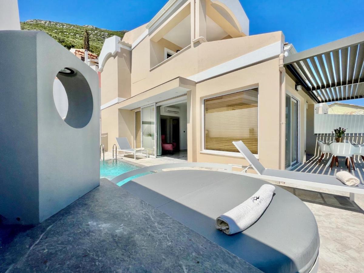 Luxury Villa Barbati Sun With Private Pool By Dadovillas Dış mekan fotoğraf