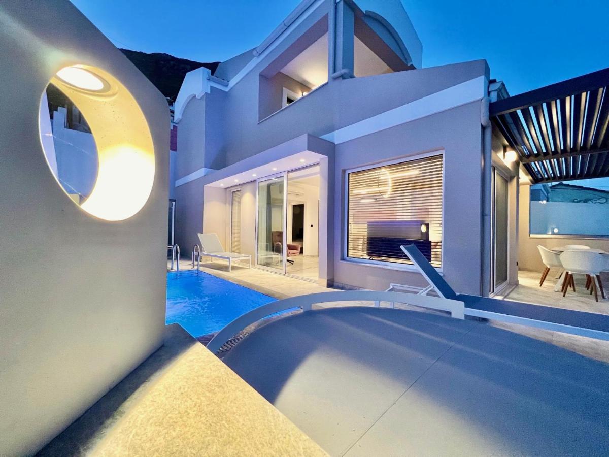 Luxury Villa Barbati Sun With Private Pool By Dadovillas Dış mekan fotoğraf