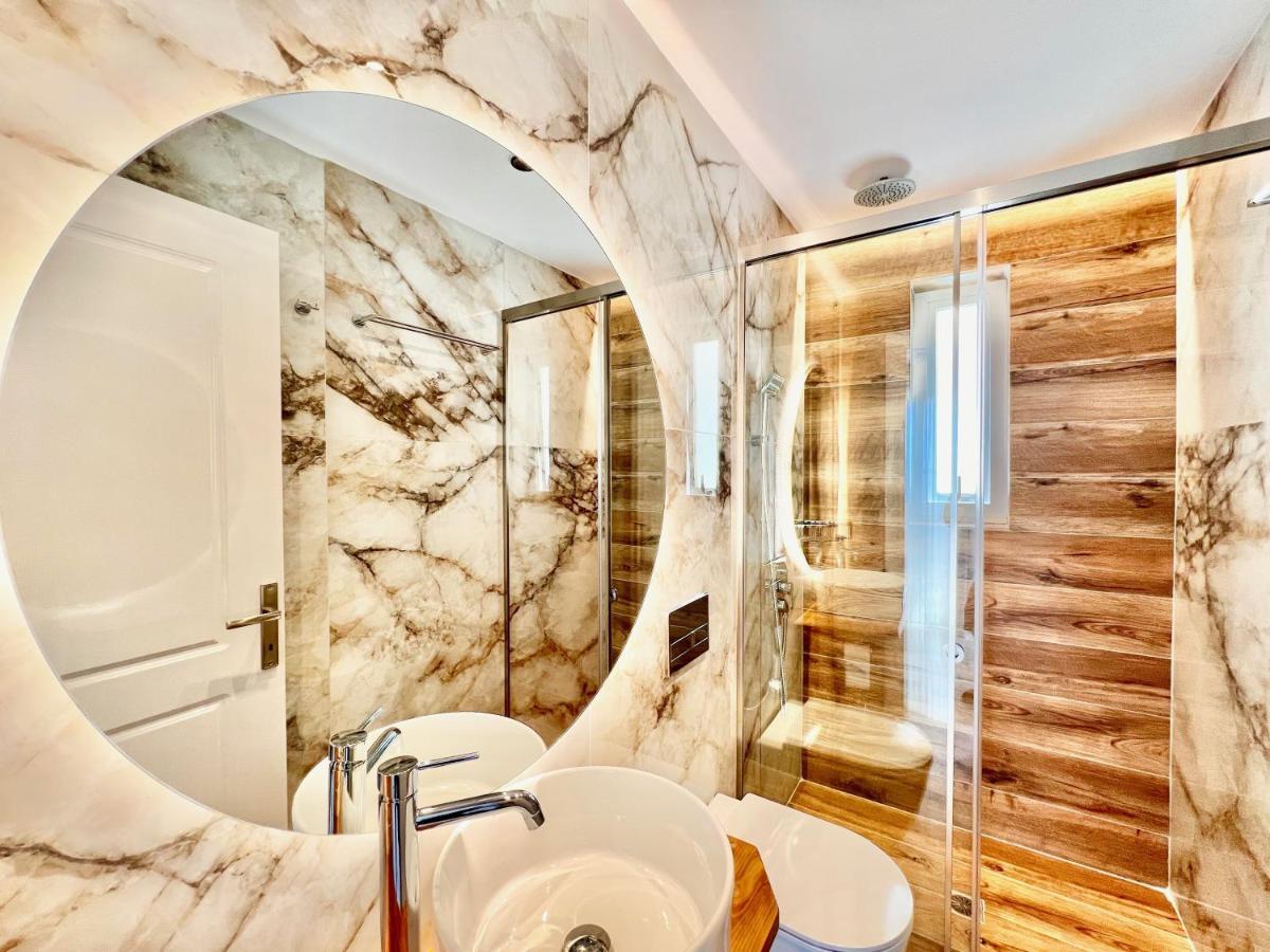 Luxury Villa Barbati Sun With Private Pool By Dadovillas Dış mekan fotoğraf